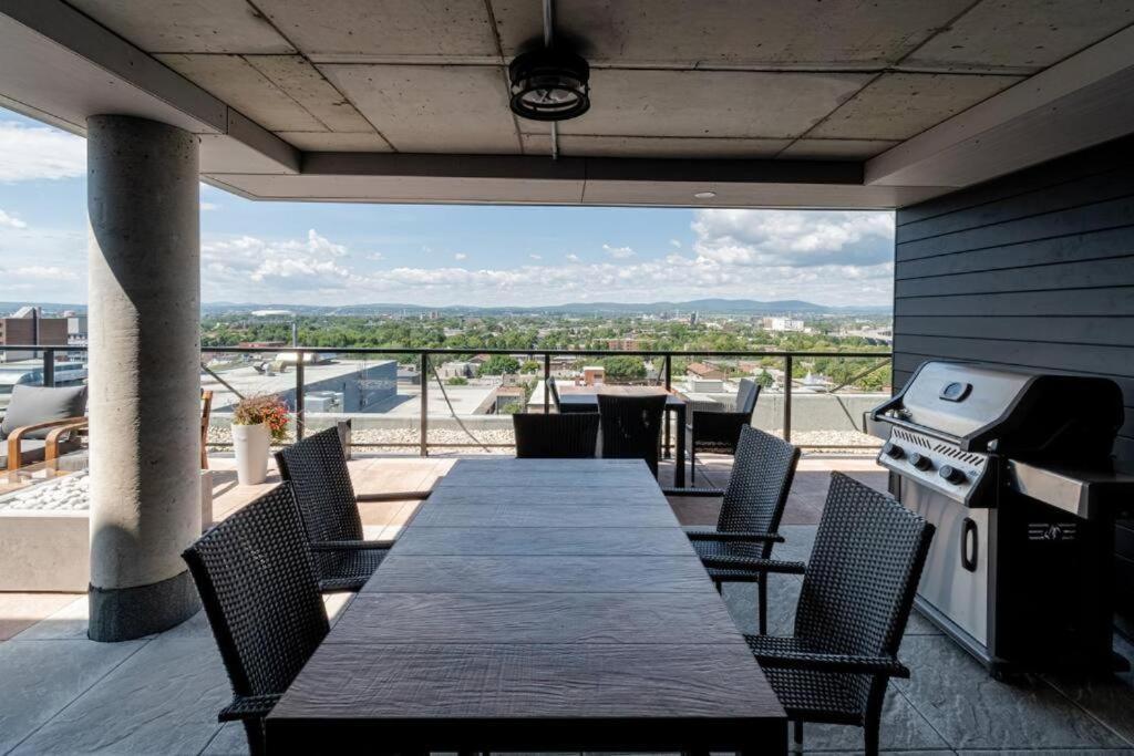 Quebec, Rustique Chic En Ville, Piscine Sur Le Toit Pour 2 A 6 Invites Extérieur photo
